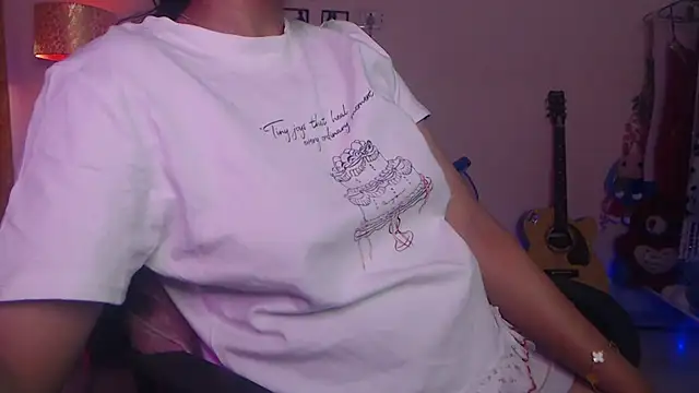 Snapshot of Zonayesha chatting on 03/23/26, 07:34 Zonayesha online show from 03/23/26, 07:34