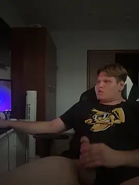 Snapshot of big_boy163 chatting on 09/26/25, 11:14 big boy163 online show from 09/26/25, 11:14