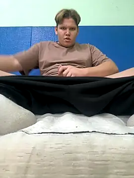 Snapshot of big_boy163 chatting on 10/14/25, 07:09 big boy163 online show from 10/14/25, 07:09