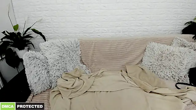 Snapshot of CooperAllana chatting on 04/06/26, 07:31 CooperAllana online show from 04/06/26, 07:31