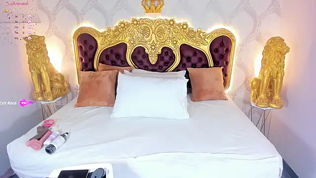 Snapshot of KendralHolson chatting on 09/17/25, 04:36 KendralHolson online show from 09/17/25, 04:36