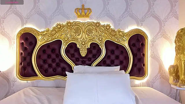 KendralHolson online show from 05/06/26, 04:19