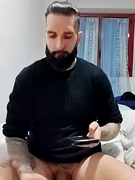 Snapshot of Gioeltoro89 chatting on 12/04/24, 03:43 Gioeltoro89 online show from 12/04/24, 03:43