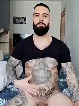 Snapshot of Gioeltoro89 chatting on 12/06/24, 12:16 Gioeltoro89 online show from 12/06/24, 12:16