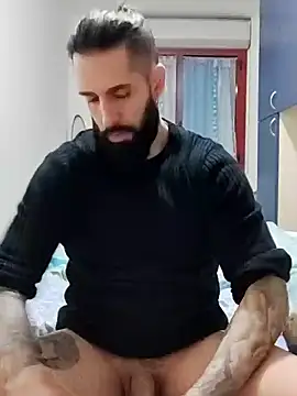 Snapshot of Gioeltoro89 chatting on 12/19/24, 03:52 Gioeltoro89 online show from 12/19/24, 03:52