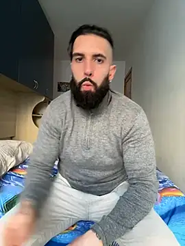 Snapshot of Gioeltoro89 chatting on 02/21/25, 03:43 Gioeltoro89 online show from 02/21/25, 03:43