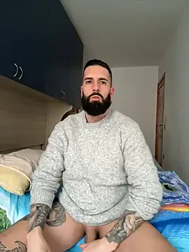 Snapshot of Gioeltoro89 chatting on 03/01/25, 04:00 Gioeltoro89 online show from 03/01/25, 04:00