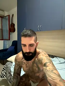 Snapshot of Gioeltoro89 chatting on 09/22/25, 05:26 Gioeltoro89 online show from 09/22/25, 05:26