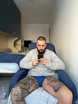 Snapshot of Gioeltoro89 chatting on 02/25/26, 03:21 Gioeltoro89 online show from 02/25/26, 03:21