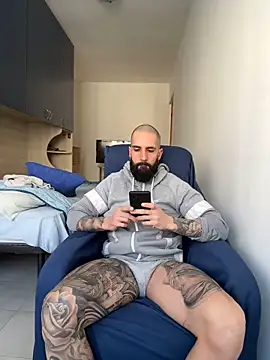 Snapshot of Gioeltoro89 chatting on 04/05/26, 02:58 Gioeltoro89 online show from 04/05/26, 02:58