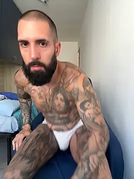 Snapshot of Gioeltoro89 chatting on 06/15/26, 03:14 Gioeltoro89 online show from 06/15/26, 03:14