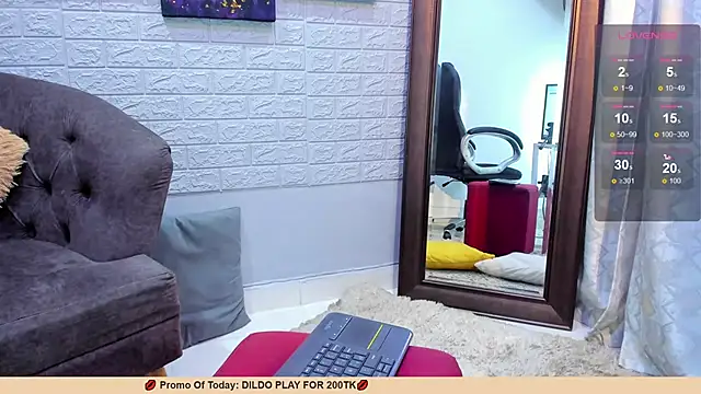 ebbafernandez  online show from 03/22/25, 09:53