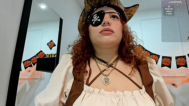 ebbafernandez  online show from 10/31/25, 12:06