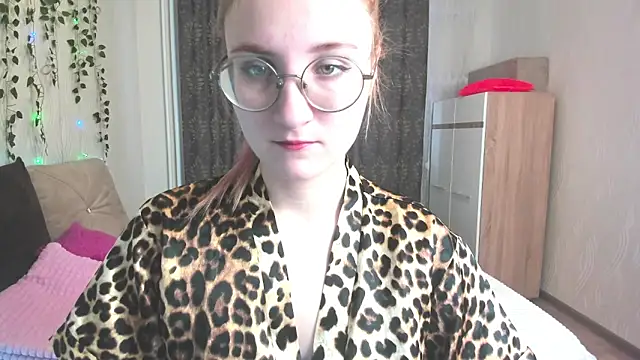 Miss Elsa  online show from 01/28/25, 03:25