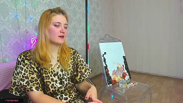 Miss Elsa  online show from 03/12/25, 03:29