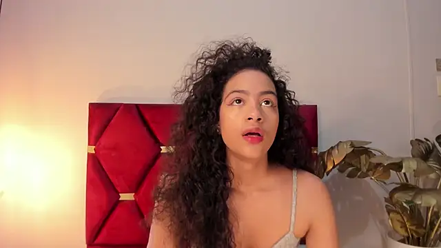 AntonellaHall  online show from 10/21/25, 12:06