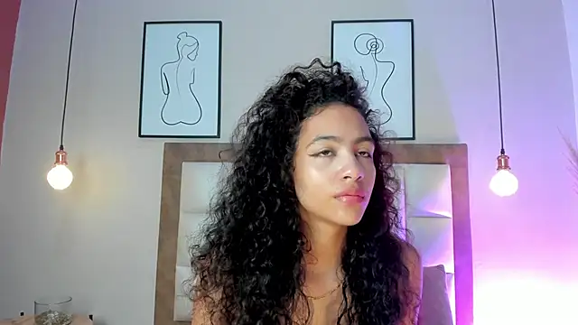 AntonellaHall  online show from 12/15/25, 12:31