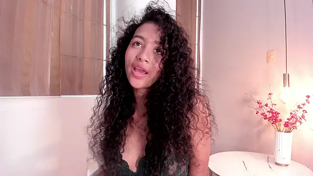 Snapshot of AntonellaHall_ chatting on 04/07/26, 06:52 AntonellaHall online show from 04/07/26, 06:52