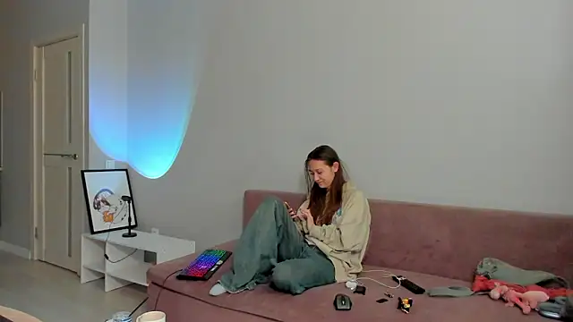 Snapshot of EllaSky_xoxo chatting on 02/05/25, 06:46 EllaSky xoxo online show from 02/05/25, 06:46