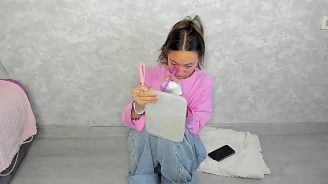 EllaSky xoxo online show from 10/20/25, 03:23