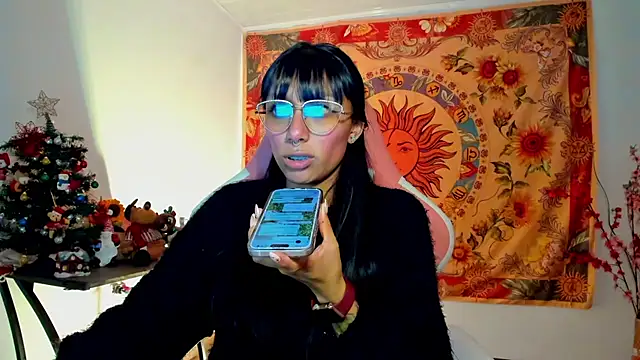 Snapshot of Demeter__ chatting on 12/28/24, 04:08 Demeter online show from 12/28/24, 04:08