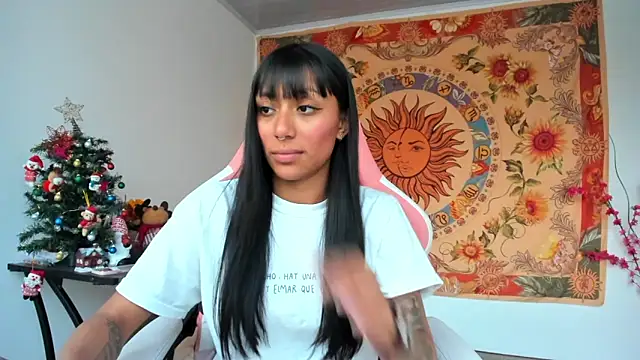 Snapshot of Demeter__ chatting on 01/09/25, 10:41 Demeter online show from 01/09/25, 10:41