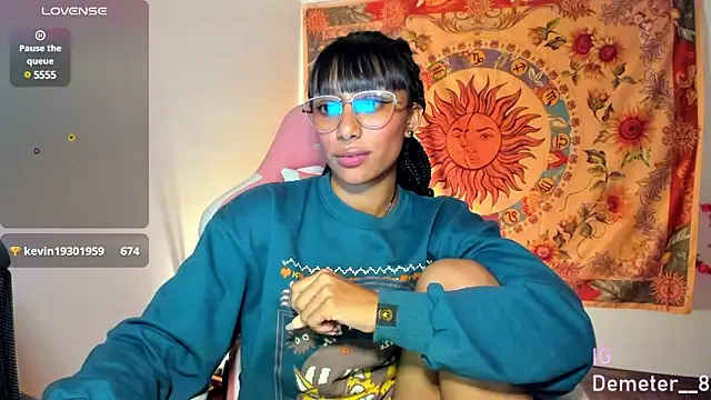 Snapshot of Demeter__ chatting on 02/21/25, 02:28 Demeter online show from 02/21/25, 02:28