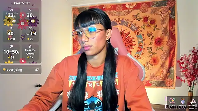 Snapshot of Demeter__ chatting on 03/05/25, 12:16 Demeter online show from 03/05/25, 12:16