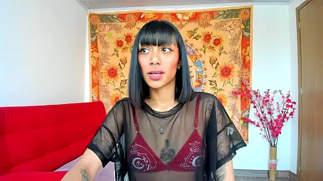 Snapshot of Demeter__ chatting on 10/04/25, 09:24 Demeter online show from 10/04/25, 09:24