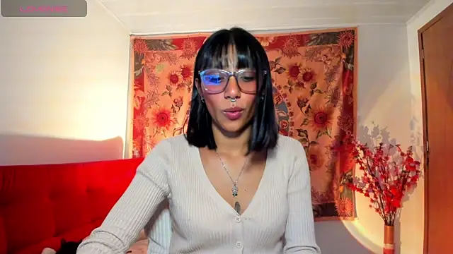 Snapshot of Demeter__ chatting on 10/17/25, 11:51 Demeter online show from 10/17/25, 11:51