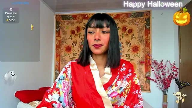 Snapshot of Demeter__ chatting on 10/29/25, 02:52 Demeter online show from 10/29/25, 02:52