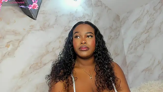 Kaseydelvey online show from 12/04/24, 09:57