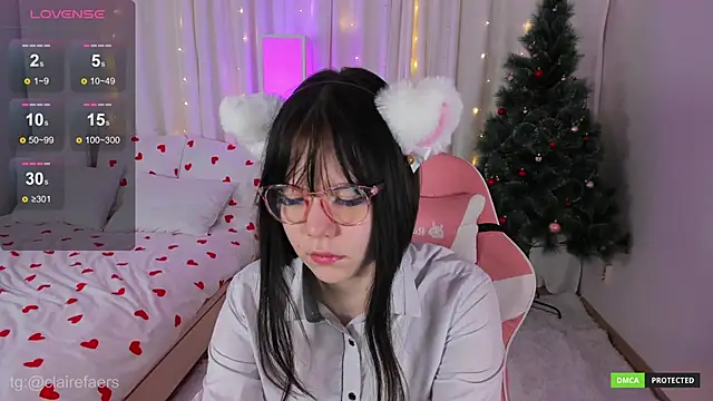 Snapshot of ClaireFaers_ chatting on 12/12/24, 09:40 ClaireFaers online show from 12/12/24, 09:40