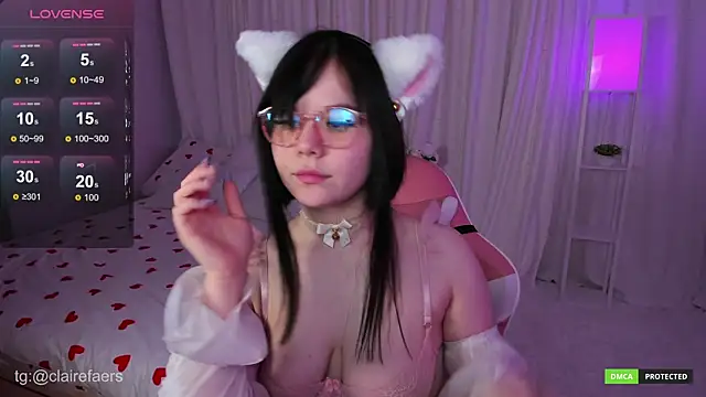 Snapshot of ClaireFaers_ chatting on 01/11/25, 09:47 ClaireFaers online show from 01/11/25, 09:47