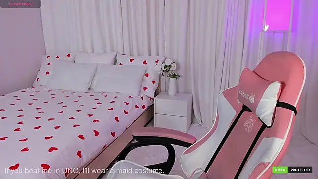 Snapshot of ClaireFaers_ chatting on 02/08/25, 12:39 ClaireFaers online show from 02/08/25, 12:39