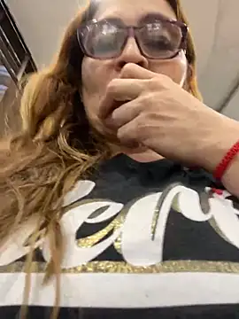 AntonellaAlondra4 online show from 01/24/25, 11:23