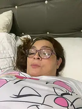 AntonellaAlondra4 online show from 02/21/25, 04:29