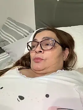 AntonellaAlondra4 online show from 11/25/25, 02:22