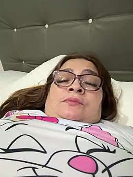 Snapshot of AntonellaAlondra4 chatting on 12/22/25, 11:18 AntonellaAlondra4 online show from 12/22/25, 11:18