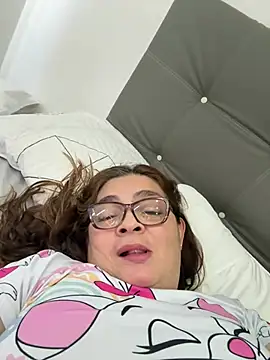 Snapshot of AntonellaAlondra4 chatting on 01/18/26, 01:26 AntonellaAlondra4 online show from 01/18/26, 01:26