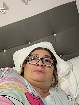 Snapshot of AntonellaAlondra4 chatting on 03/16/26, 05:24 AntonellaAlondra4 online show from 03/16/26, 05:24