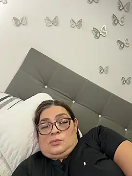 AntonellaAlondra4 online show from 04/30/26, 02:56