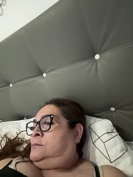 AntonellaAlondra4 online show from 05/30/26, 12:35