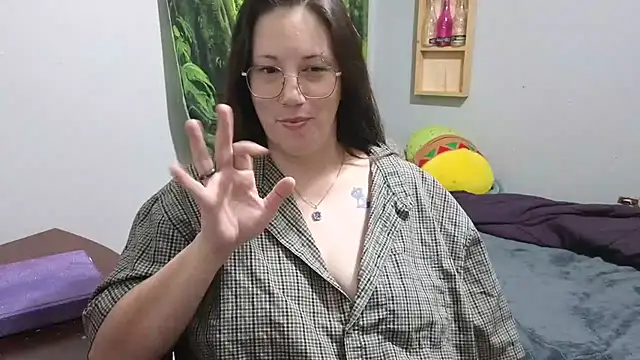 ThickGirlsDoItBetter online show from 01/12/25, 03:17