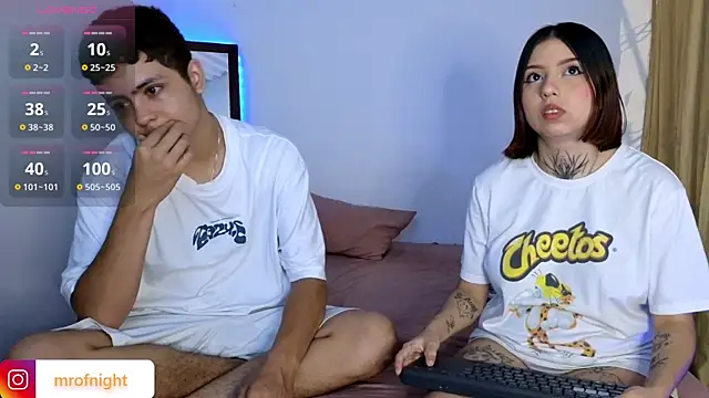 Snapshot of kitty_of_nighttt chatting on 09/28/25, 03:34 kitty of nighttt online show from 09/28/25, 03:34