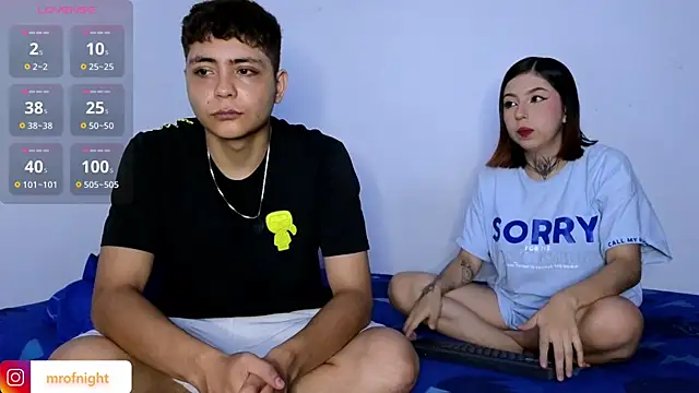 Snapshot of kitty_of_nighttt chatting on 11/11/25, 11:27 kitty of nighttt online show from 11/11/25, 11:27