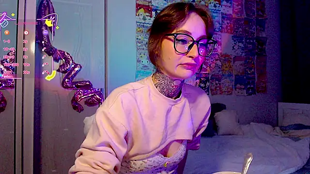 Snapshot of Milky_way_UwU chatting on 03/22/26, 03:15 Milky way UwU online show from 03/22/26, 03:15