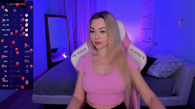 AdeleRoberts online show from 12/05/25, 01:58