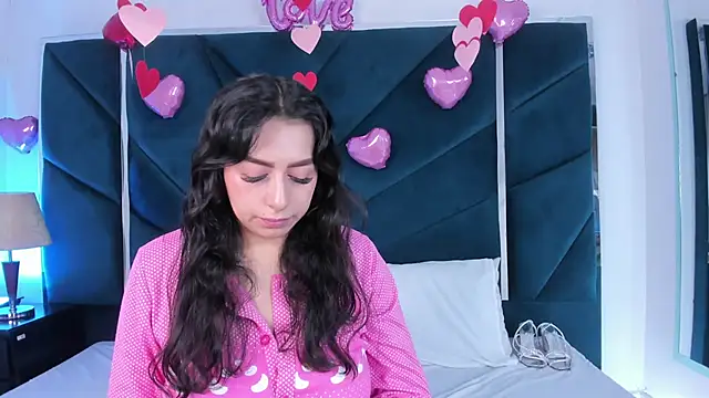 AlondraMendez online show from 02/18/25, 10:49