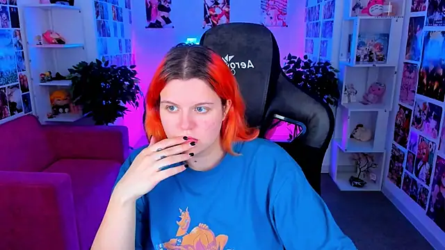 NielletaBlossom online show from 03/11/25, 05:05